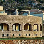 Element Hotel 3*