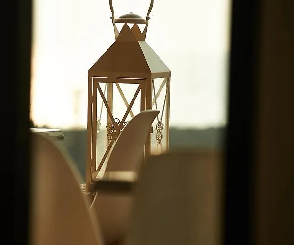 Element 3* Elafóniszosz